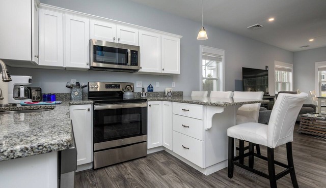 Gem on the Preserve, 15 mins to beaches, 2 heated Pools, Clubhouse, Fitness room