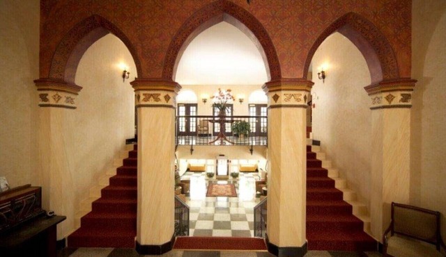 General Francis Marion Hotel