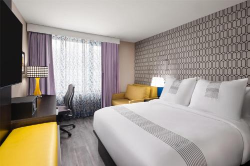 GLō Best Western Bronx NYC