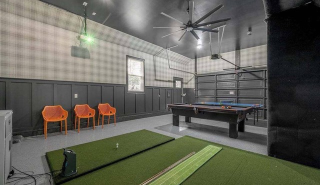 Golf Simulator | Hot Tub | Game Room | Pool Table