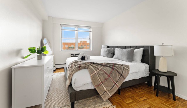 Gorgeous 2BR Next to BU n9g6