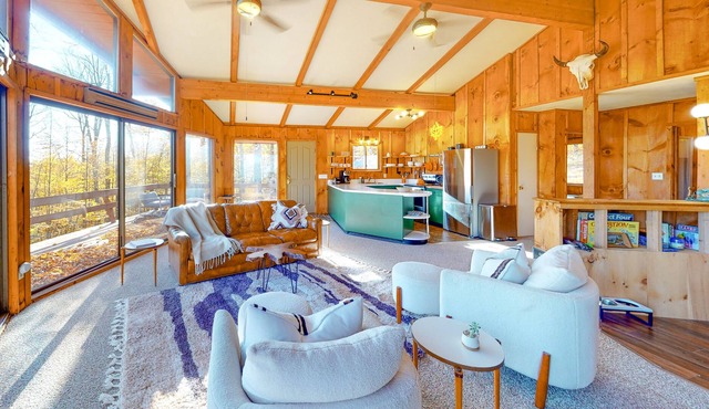 Gorgeous four-season retreat with scenic views, furnished deck, grill, & firepit