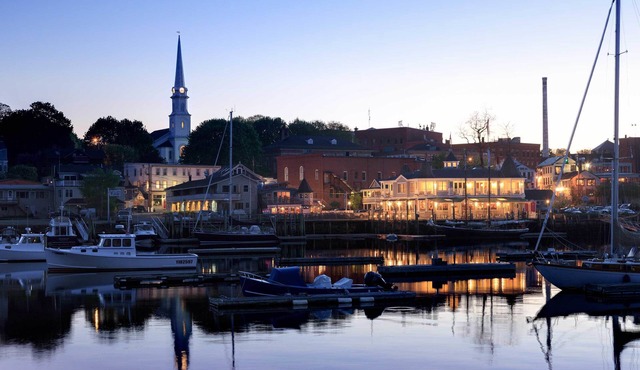 Grand Harbor Inn