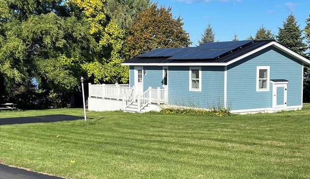 Grand Isle Lakefront Cottage