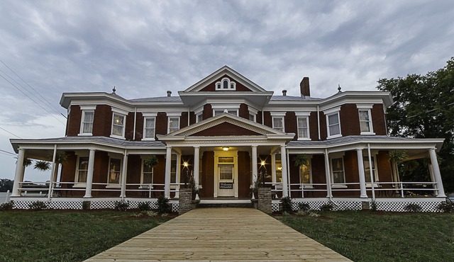 Grand Victorian Inn