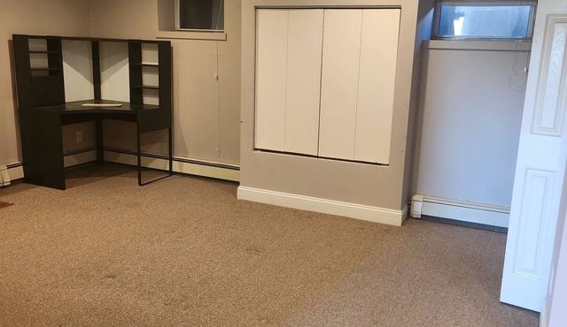 Great location, Longterm or short term rental in Charlestown