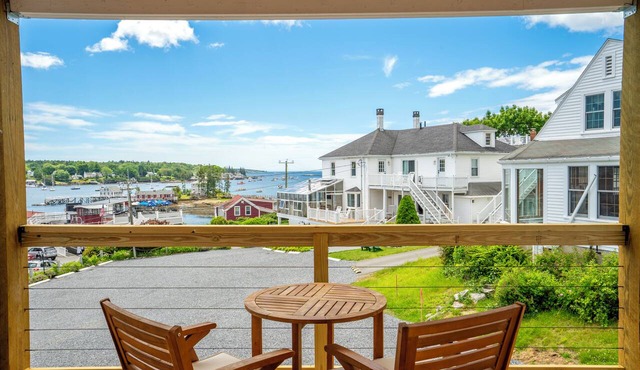Greenleaf Inn
