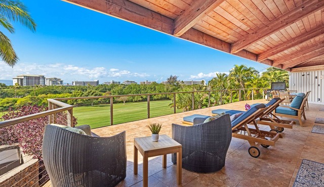 Hale Holokai at KAANAPALI VISTA~LUXURY Golf Course Ocean View Home 6 bedroom 3 bathroom~