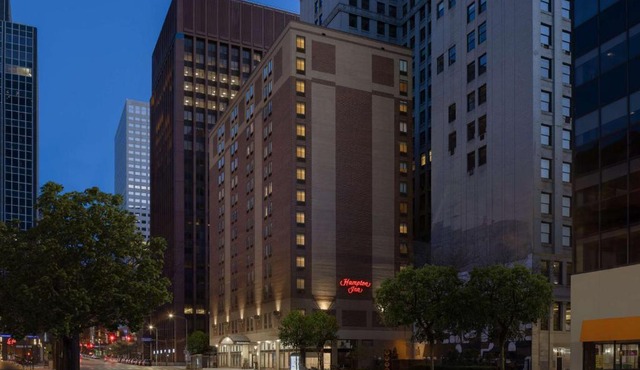 Hampton Inn Cleveland-Downtown