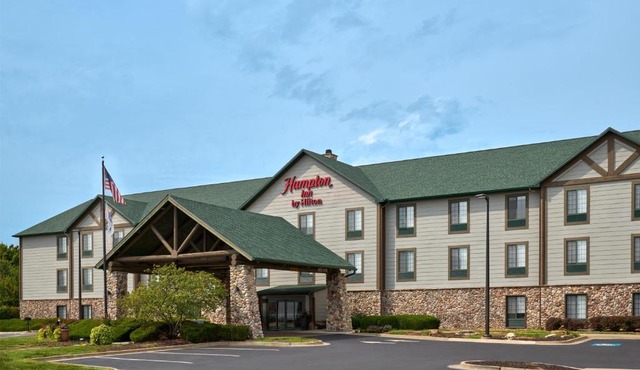 Hampton Inn Kansas City The Legends