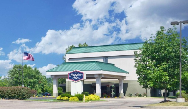 Hampton Inn New Philadelphia