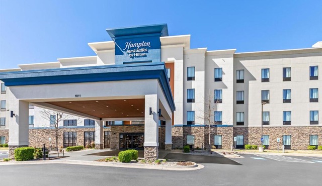 Hampton Inn & Suites Claremore