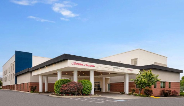 Hampton Inn & Suites Hershey