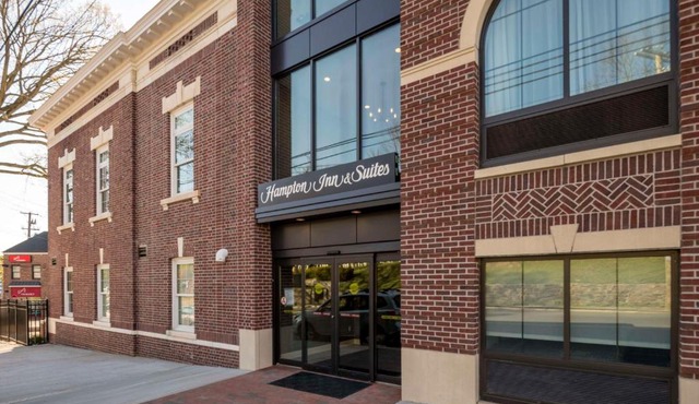 Hampton Inn & Suites Huntington Downtown, Ny