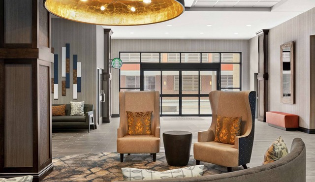 Hampton Inn & Suites Kansas City Downtown Crossroads