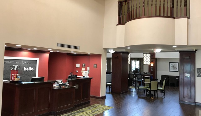 Hampton Inn & Suites Lamar