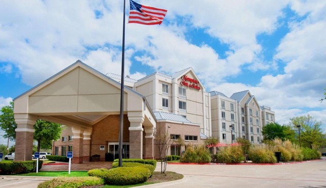 Hampton Inn & Suites N Ft Worth-Alliance Airport