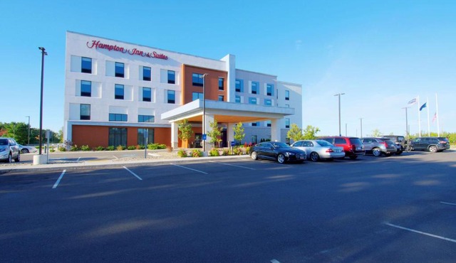 Hampton Inn & Suites Portland West