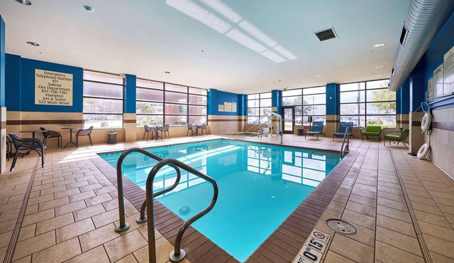 Hampton Inn & Suites Salinas