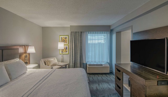 Hampton Inn Waldorf