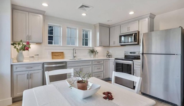 Harbourtown Suites