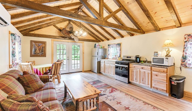 Harrington Cabin w/Grills - Near Beaches & Hiking