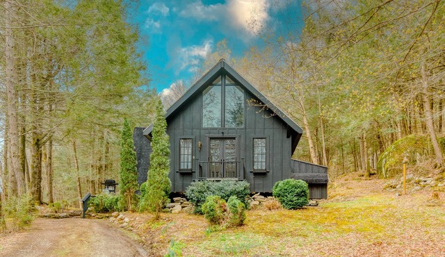HavenHaus: Cozy A-Frame Cabin in the Berkshires