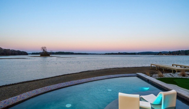 Heated Pool | Lakefront | Putting Green | Luxury
