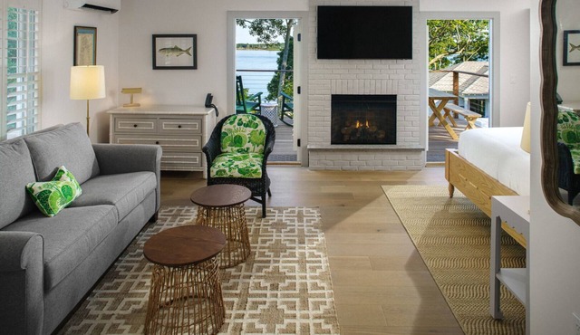 Hickory Cottage | The Pridwin Hotel and Cottages