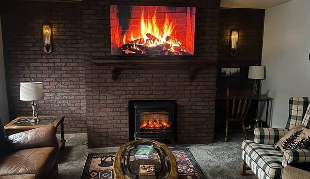 Hidden Cabin Vibes | Cozy Fireplace Retreat