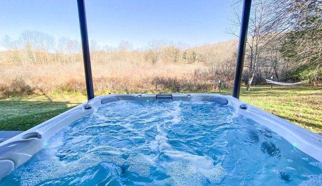 Highball House - Mid-Century Modern in Rhinebeck