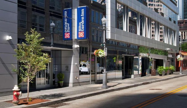 Hilton Garden Inn Pittsburgh Downtown