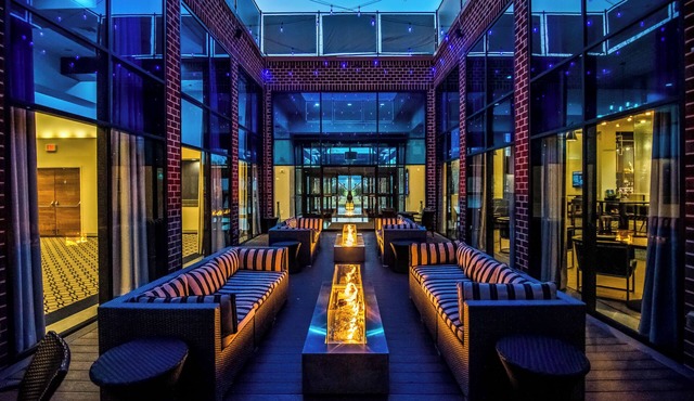 Hilton Mystic