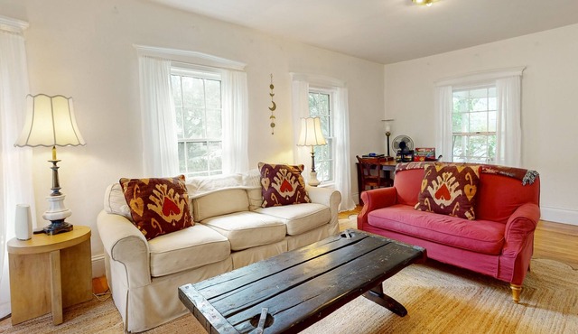 Historic 1860s farmhouse with a large yard, washer/dryer, & deck