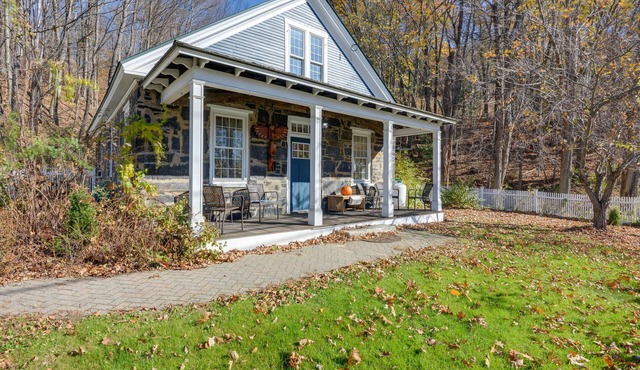 Historic New Hampshire Home: 1 Mi to Boat Launch