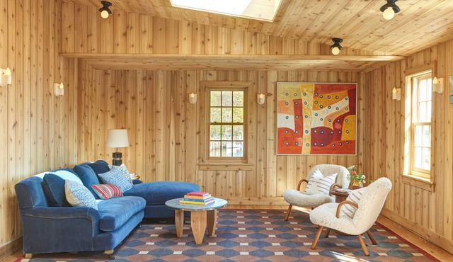 Historic Over-The-Water 3-Bedroom Loft Apartment