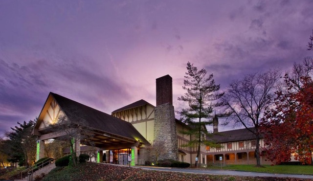 Holiday Inn At Six Flags Saint Louis by IHG