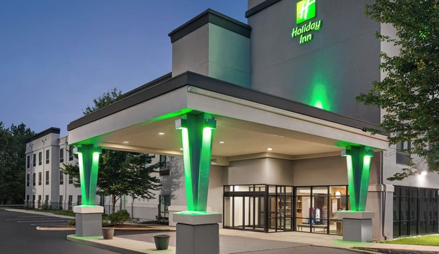 Holiday Inn Cheshire - Southington by IHG