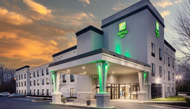 Holiday Inn Cheshire - Southington by IHG