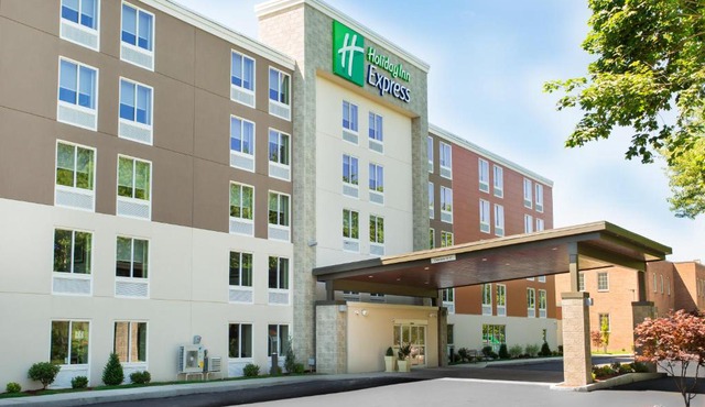 Holiday Inn Express Chelmsford by IHG