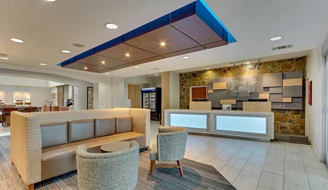 Holiday Inn Express Hotel and Suites Weatherford by IHG