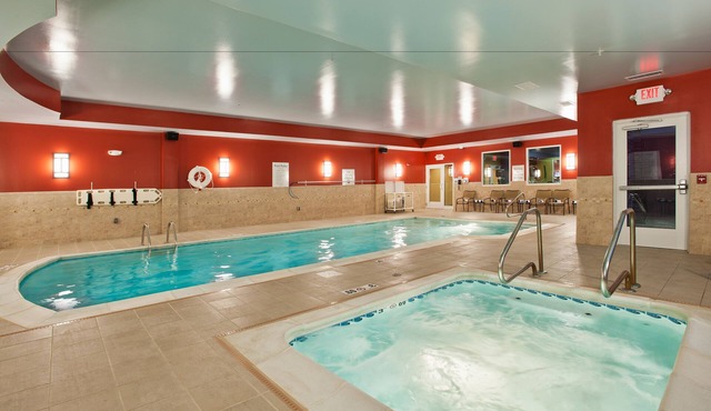 Holiday Inn Express Hotel & Suites Dayton South - I-675 by IHG