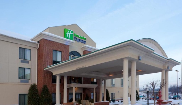 Holiday Inn Express Lordstown-Newton Falls/Warren by IHG