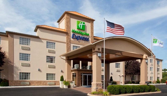 Holiday Inn Express Murrysville - Delmont by IHG