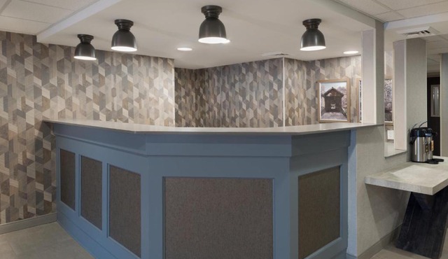 Holiday Inn Express South Burlington - Downtown by IHG