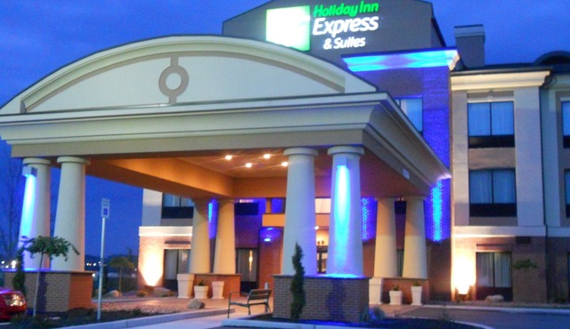 Holiday Inn Express & Suites Greensburg by IHG