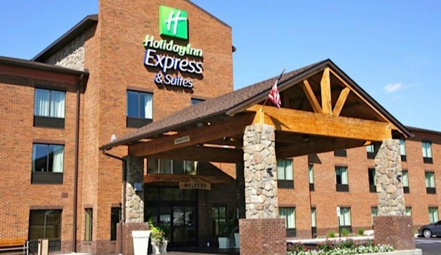 Holiday Inn Express & Suites Donegal by IHG