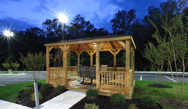 Holiday Inn Express & Suites Maumelle by IHG