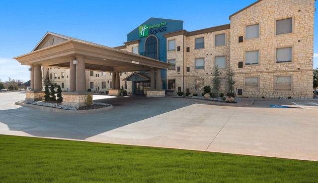 Holiday Inn Express & Suites Oklahoma City NW-Quail Springs by IHG