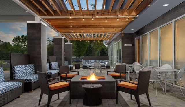 Home2 Suites by Hilton Charlottesville Downtown
